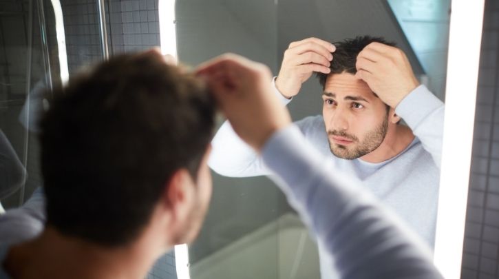 Les étapes de la perte de cheveux