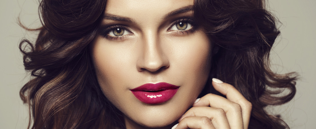 Turn Heads This Autumn with Sensual Eyes